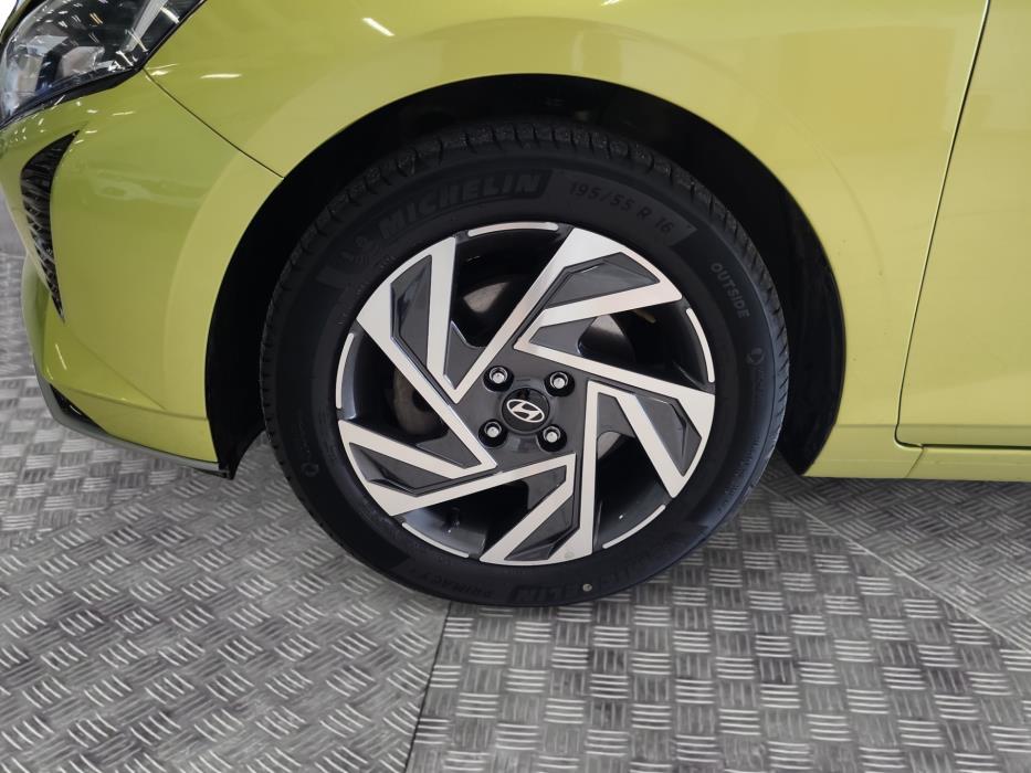 HYUNDAI i20 Hatchback 2025