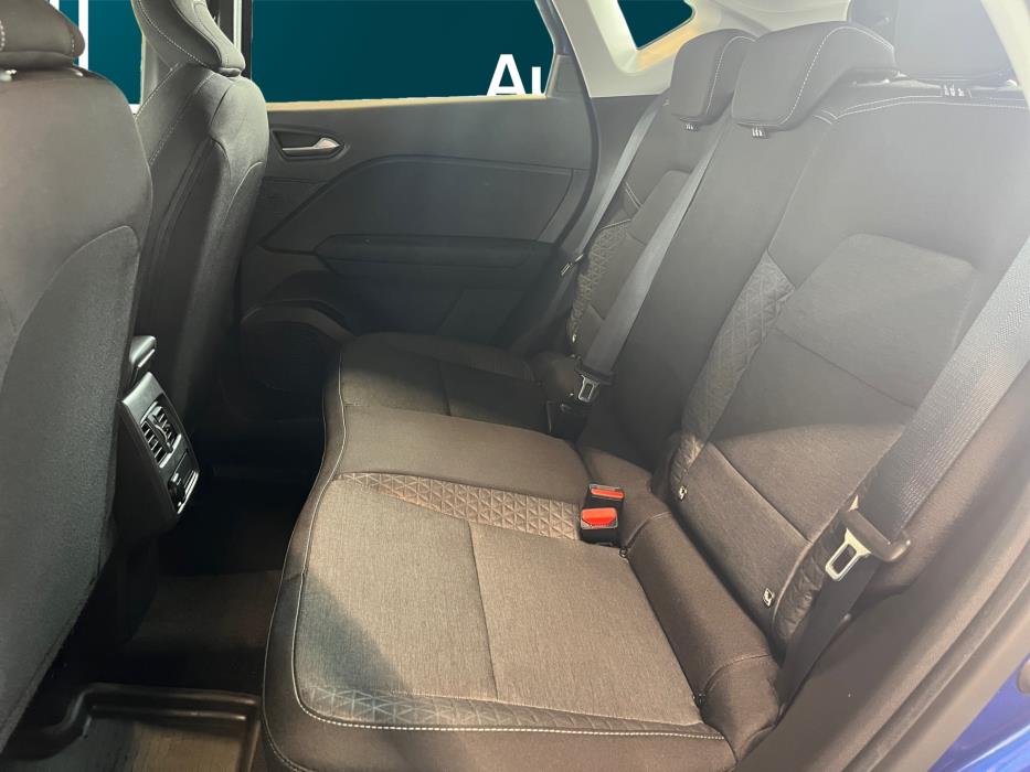 RENAULT Captur 2023