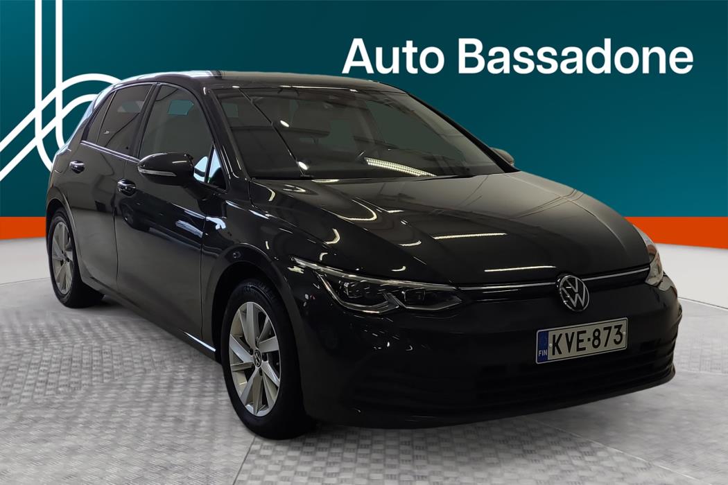 VOLKSWAGEN GOLF 2023