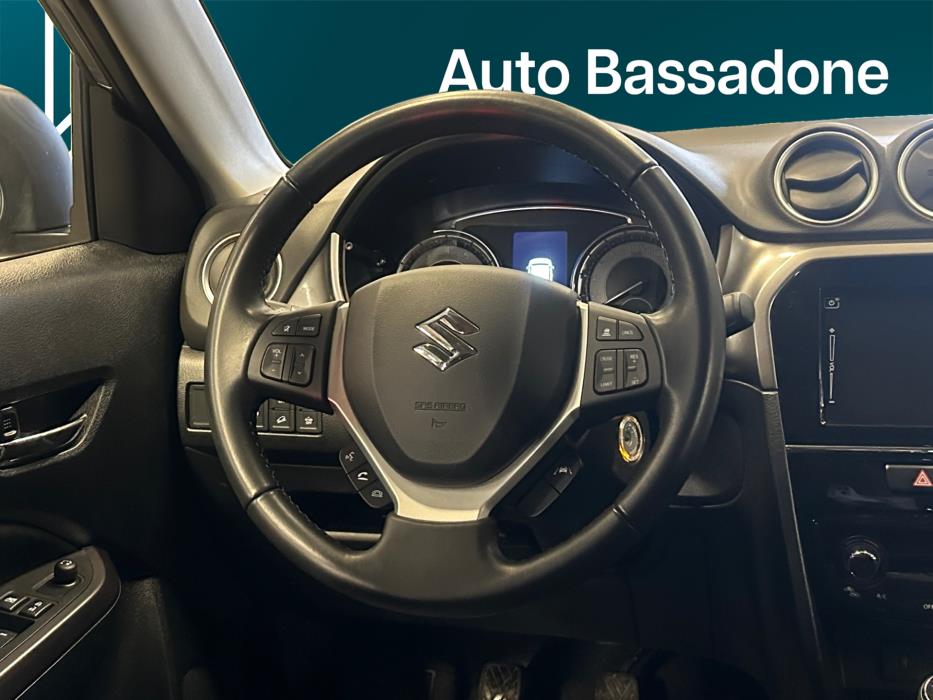 SUZUKI Vitara 2024