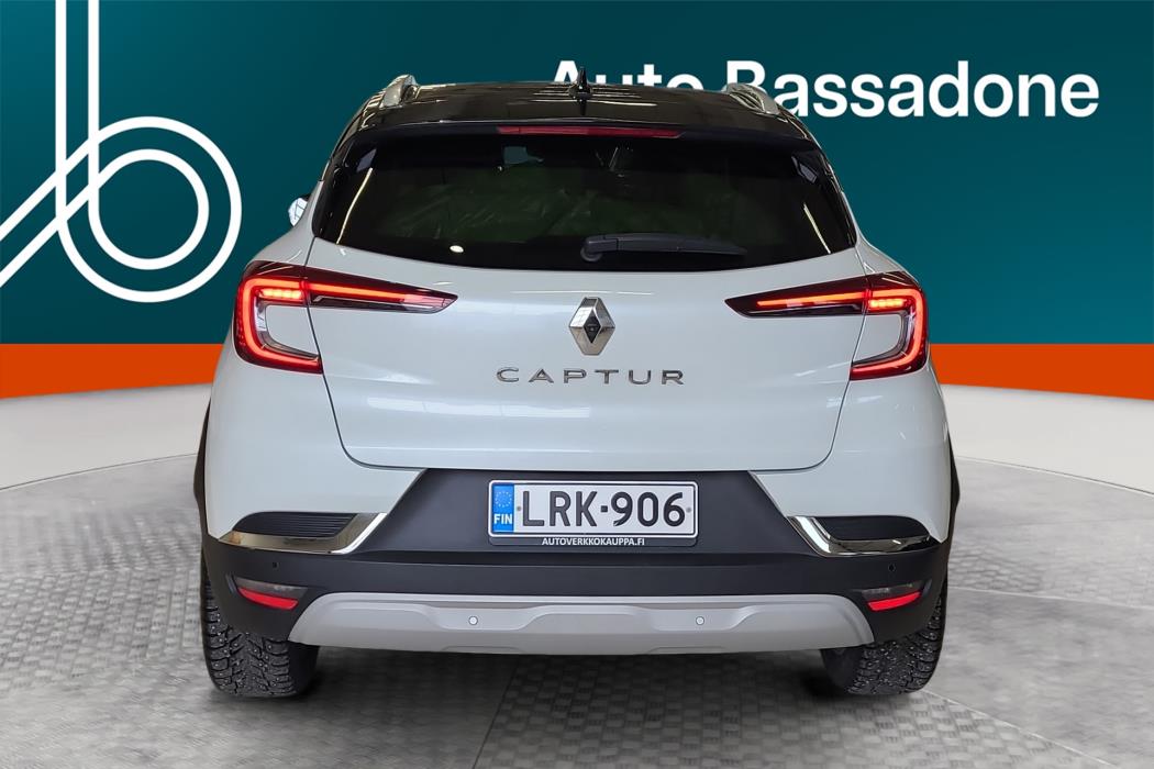 RENAULT Captur 2022