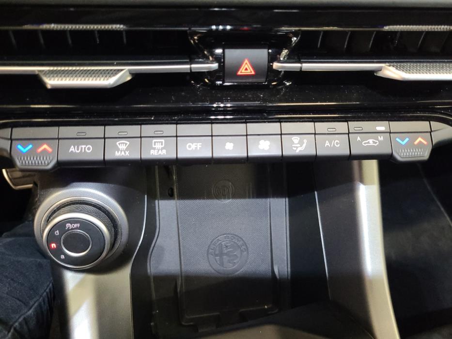 ALFA ROMEO Tonale 2023