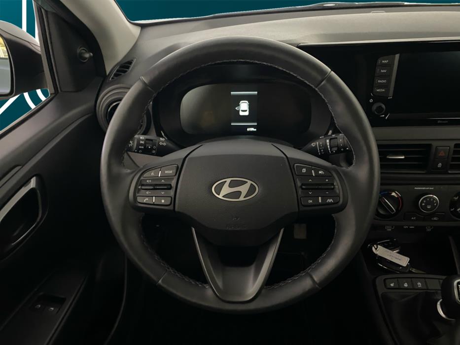 HYUNDAI i10 2024