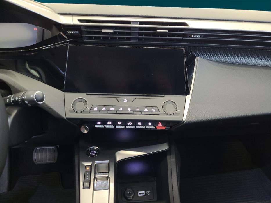 PEUGEOT 308 2023