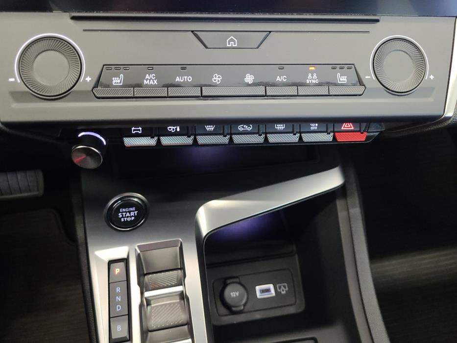 PEUGEOT 308 2023