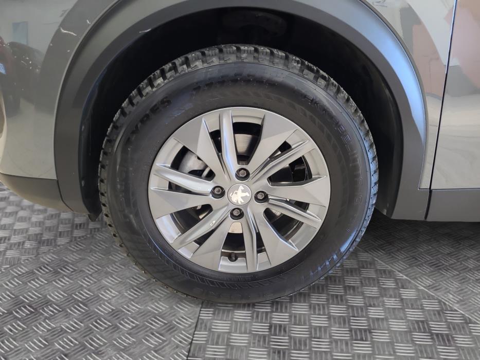 PEUGEOT 2008 2024