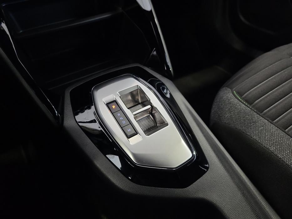 PEUGEOT 2008 2024
