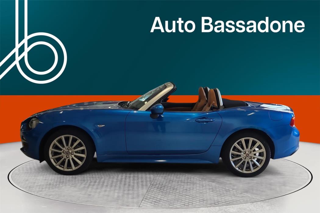 FIAT 124 Spider 2018