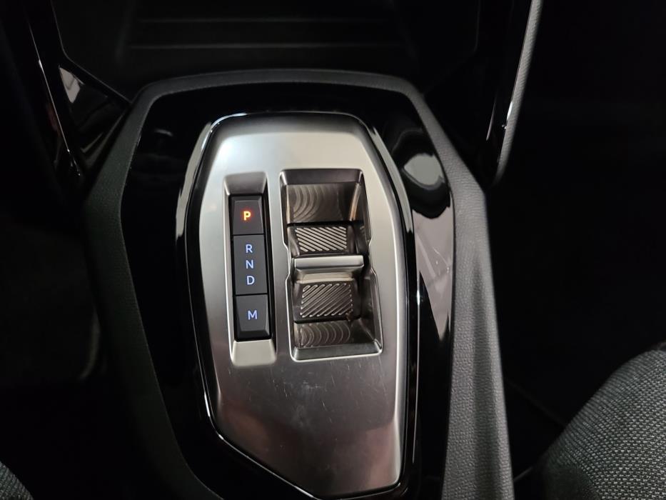 PEUGEOT 2008 2024
