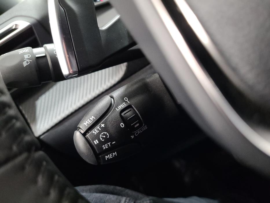 PEUGEOT 2008 2024