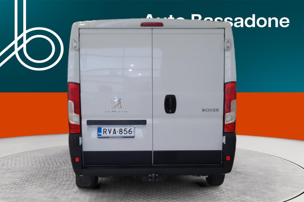 PEUGEOT Boxer 2023