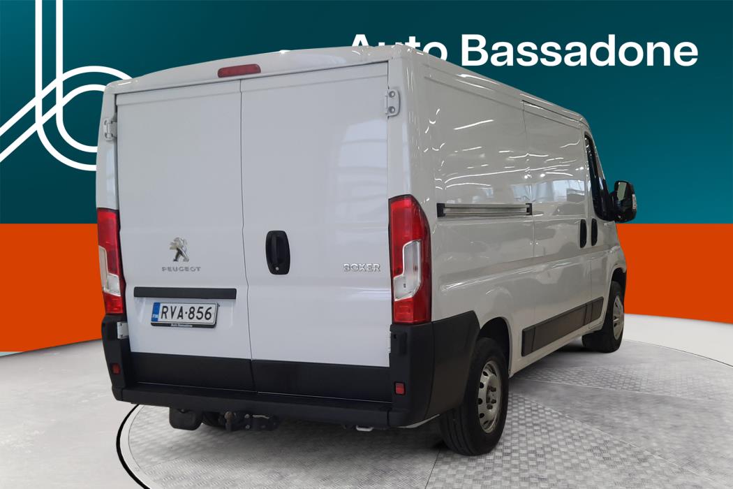 PEUGEOT Boxer 2023