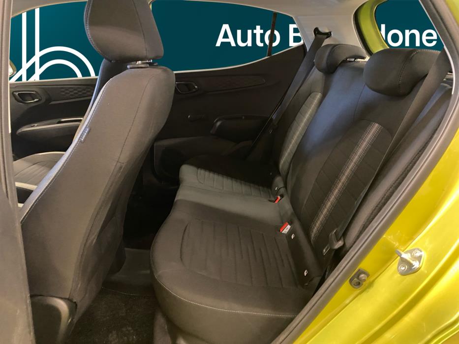 HYUNDAI i10 2024