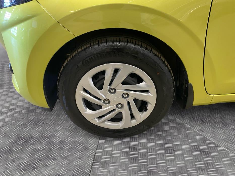 HYUNDAI i10 2024