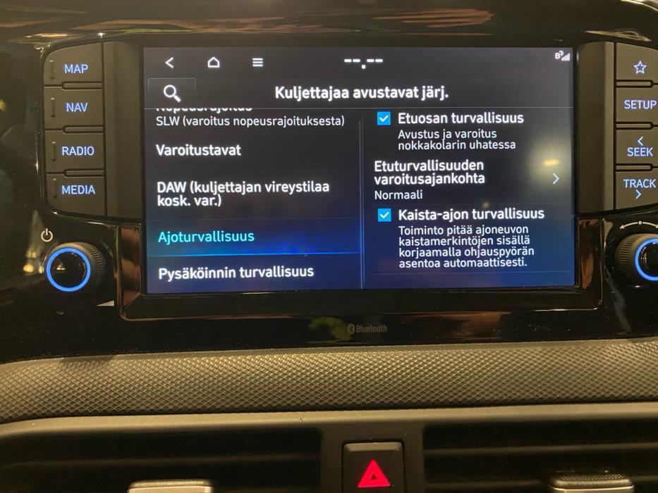 HYUNDAI i10 2024