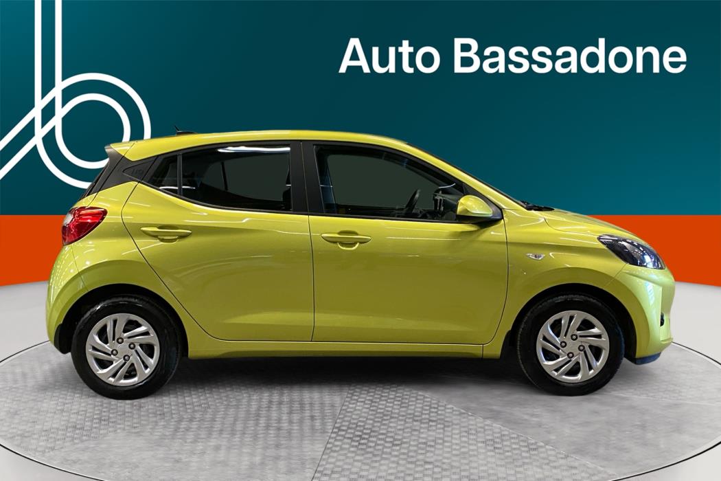HYUNDAI i10 2024