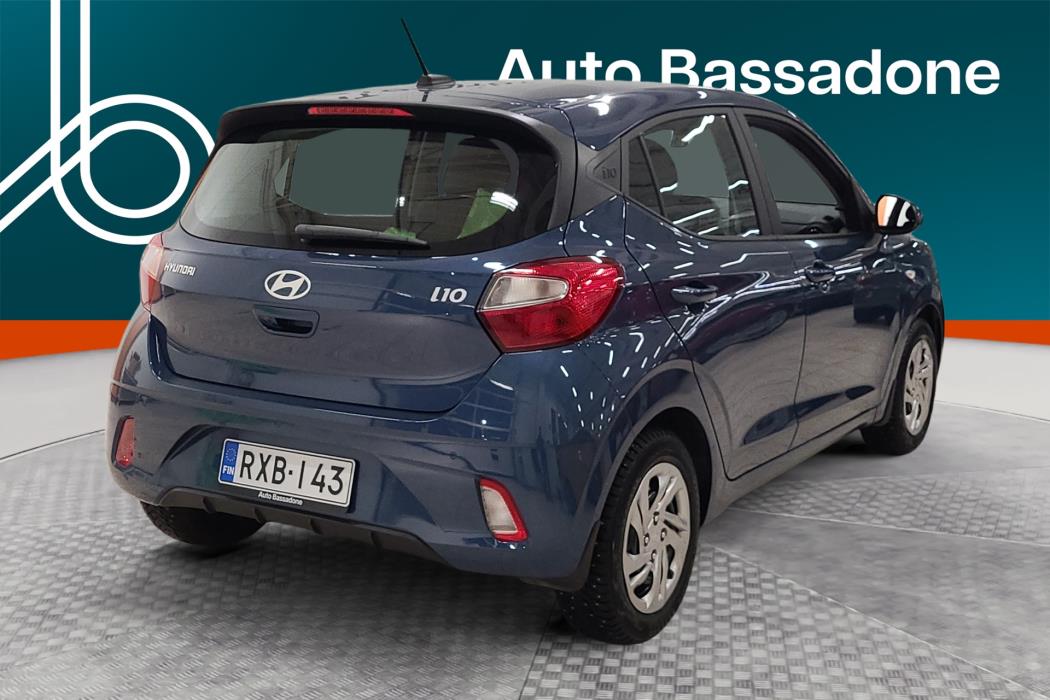 HYUNDAI i10 2024
