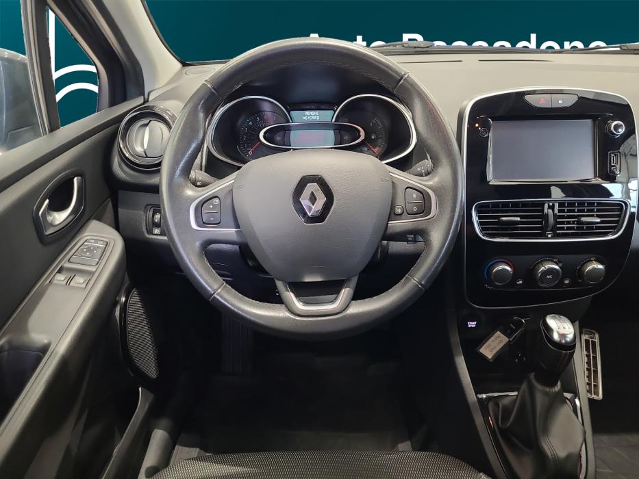 RENAULT Clio 2017