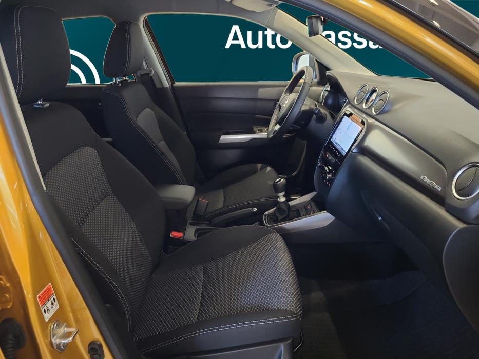 SUZUKI Vitara 2025