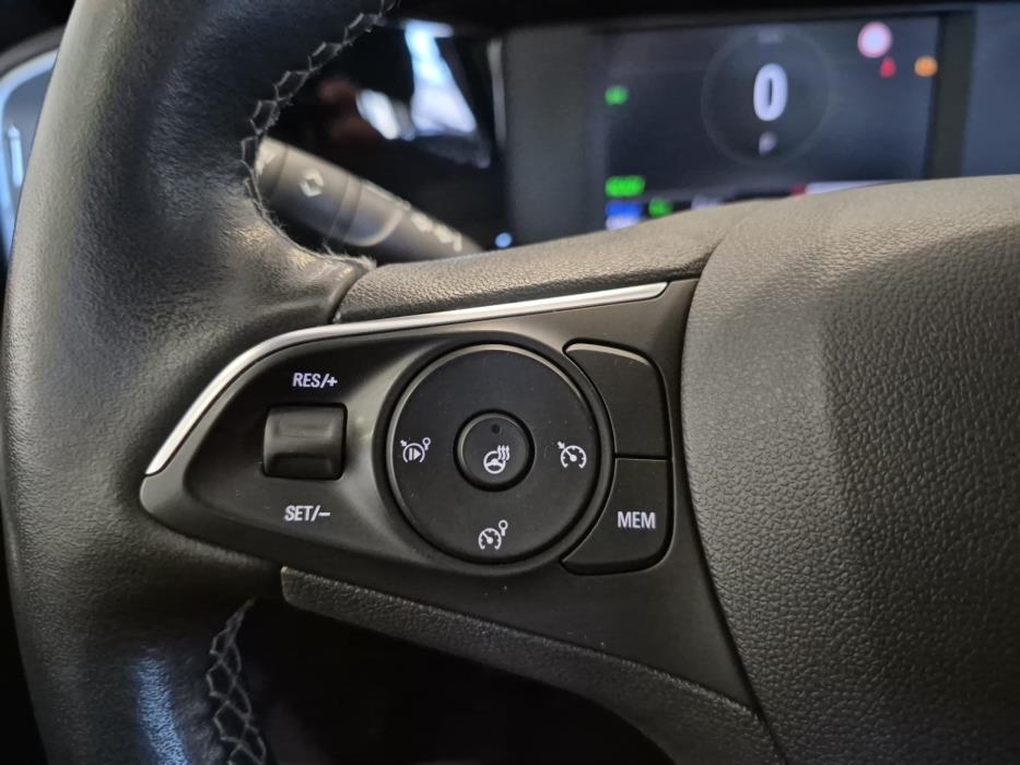 OPEL Mokka-e 2023