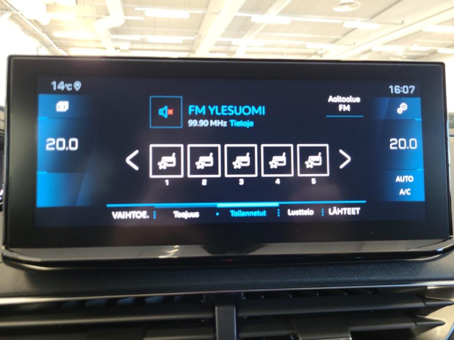 PEUGEOT 3008 2021