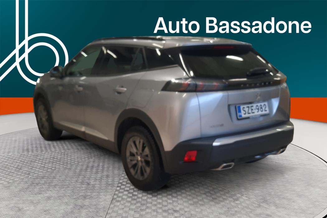 PEUGEOT 2008 2021