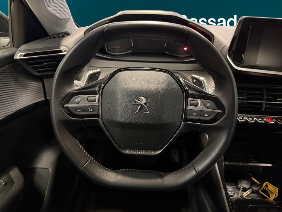 PEUGEOT 208 2022
