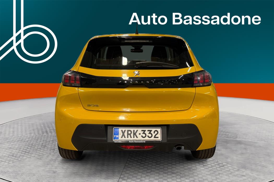 PEUGEOT 208 2022