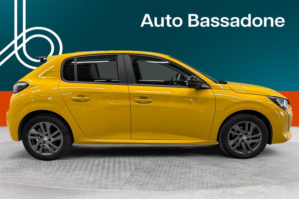 PEUGEOT 208 2022