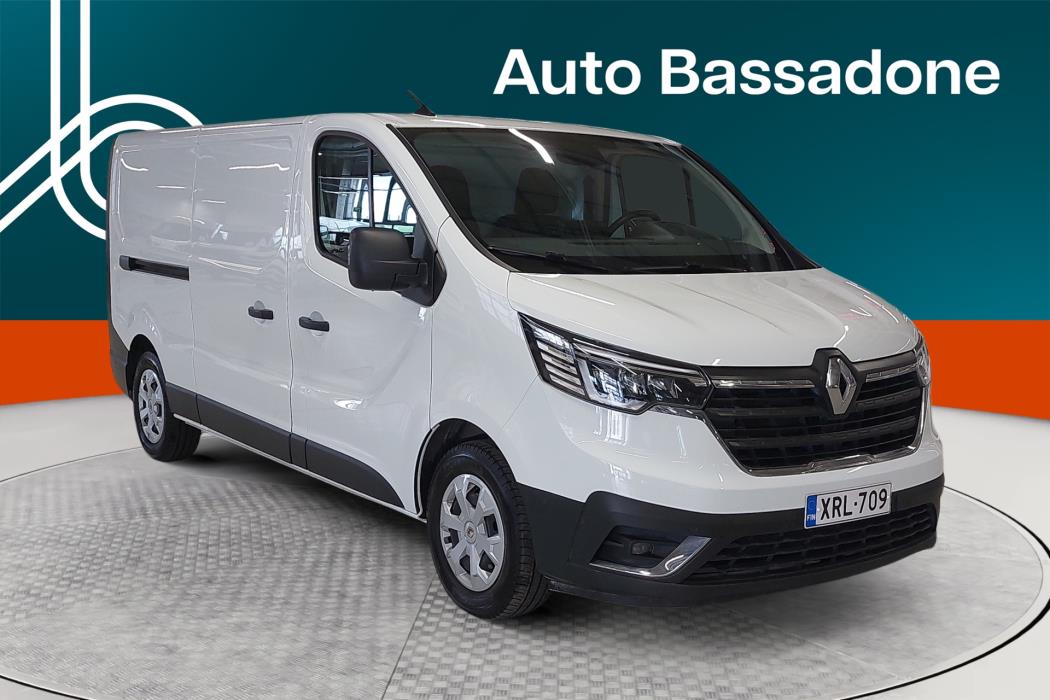 RENAULT Trafic 2023