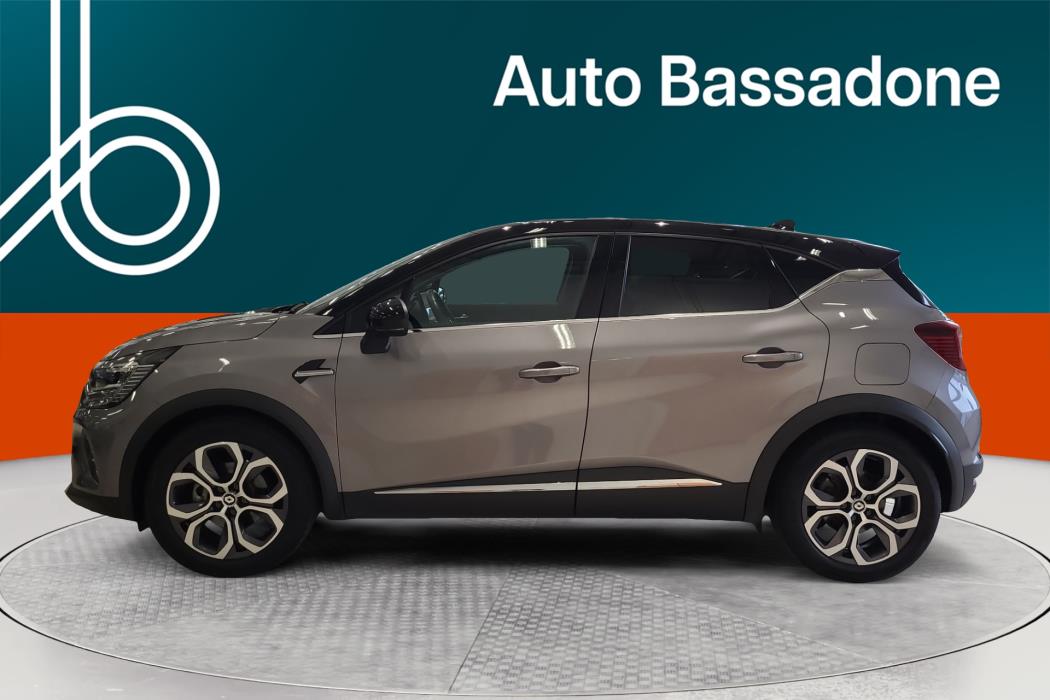RENAULT Captur 2023