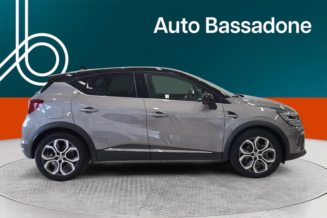 RENAULT Captur 2023