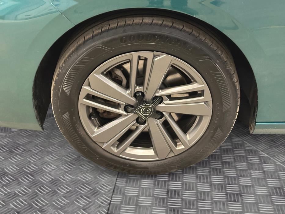 PEUGEOT 308 2023