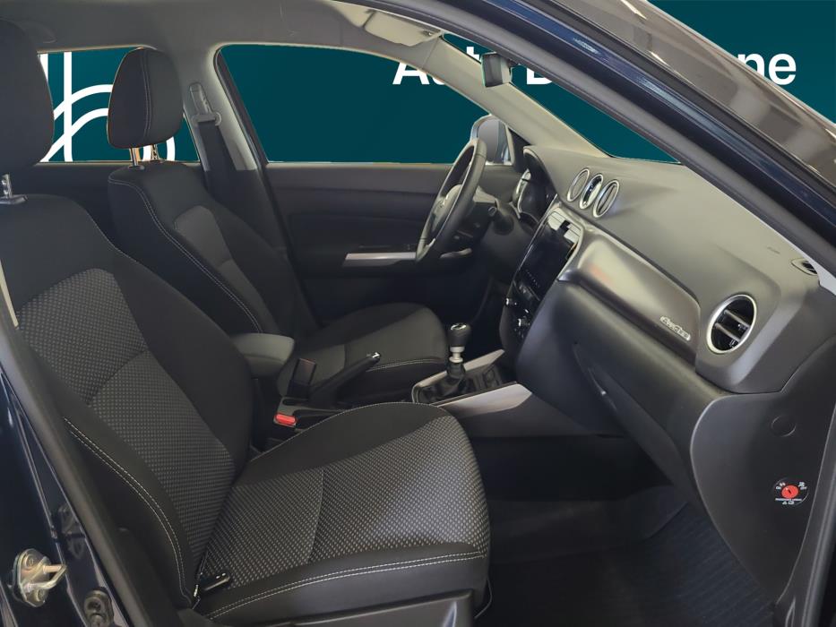 SUZUKI Vitara 2025