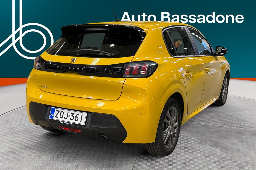 PEUGEOT 208 2022