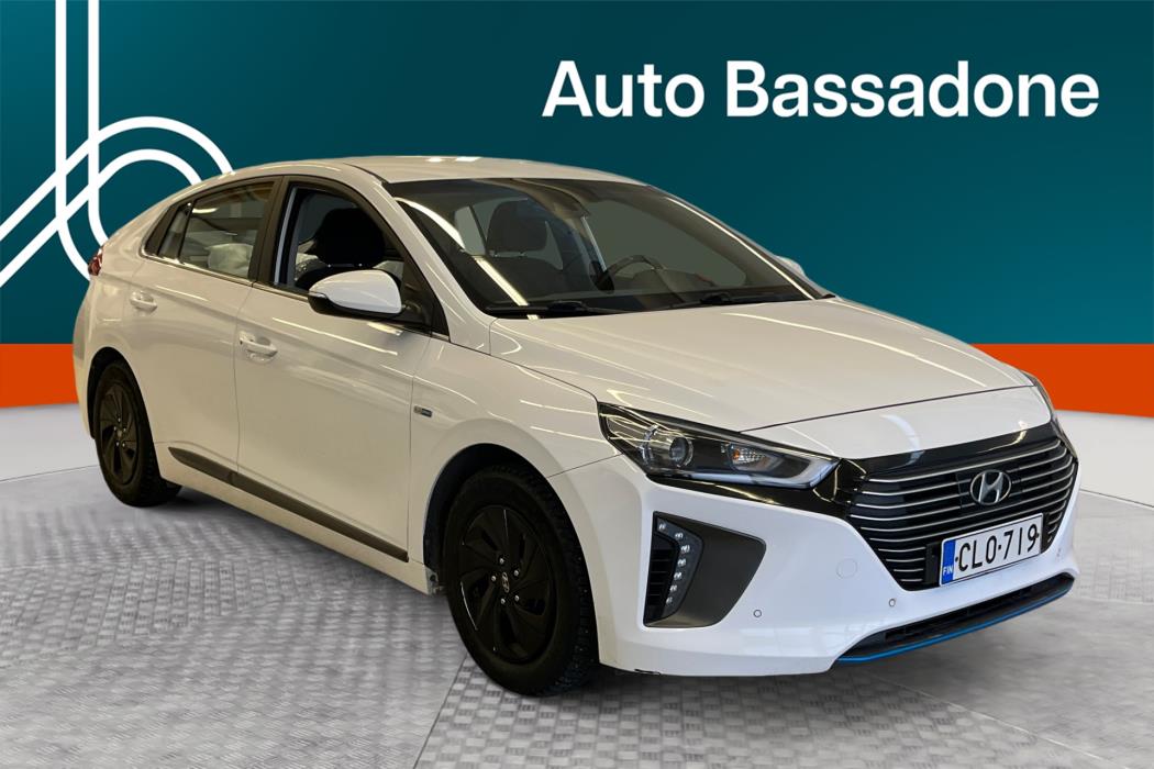 HYUNDAI IONIQ HYBRID 2018