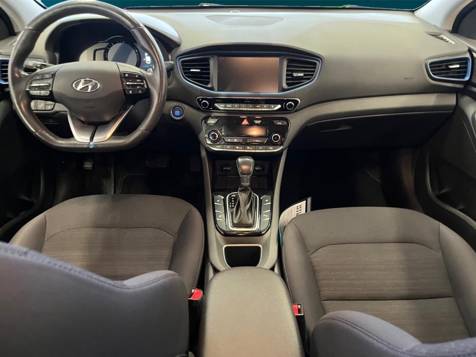 HYUNDAI IONIQ HYBRID 2018