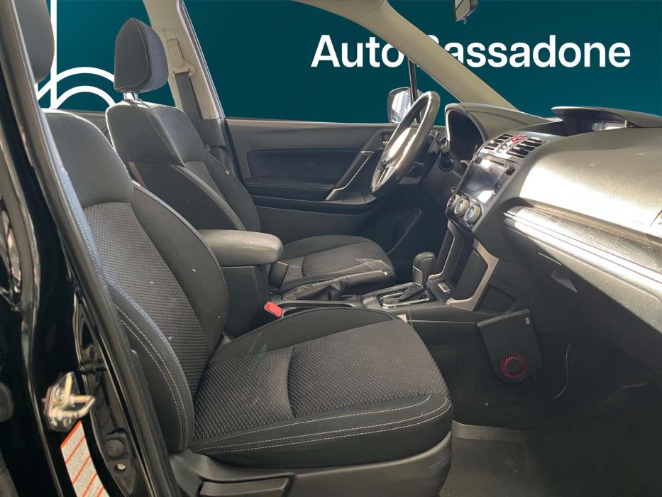 SUBARU Forester 2018