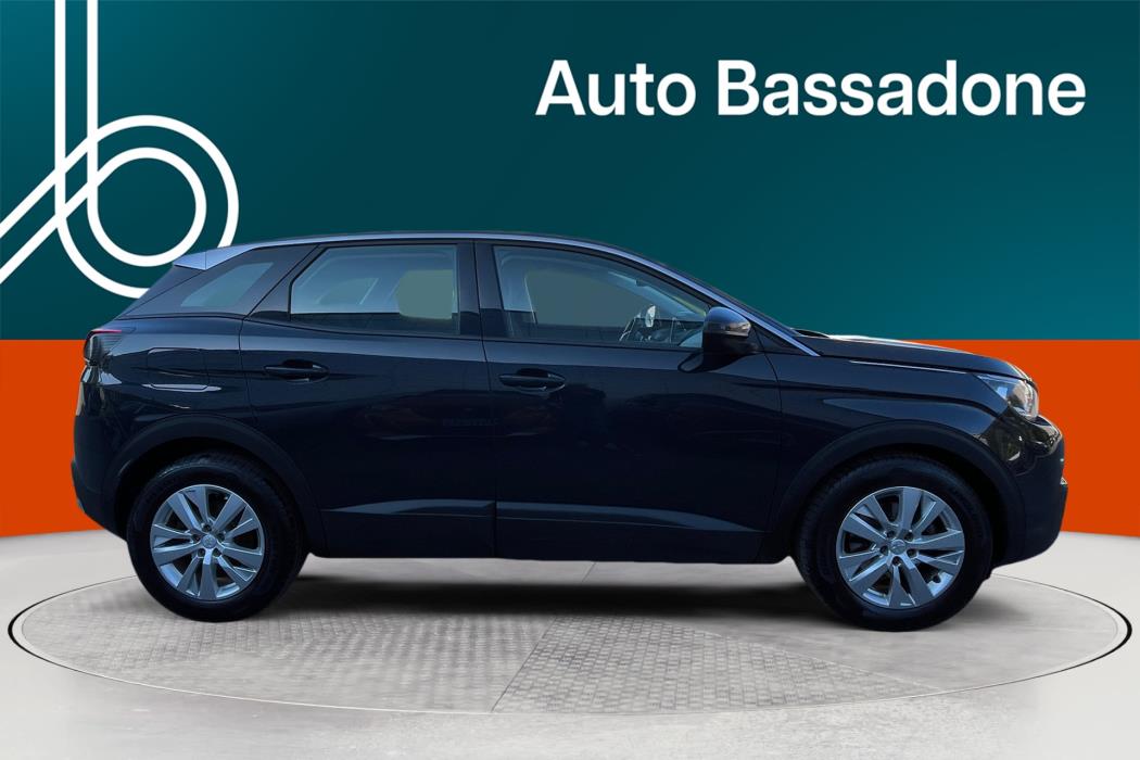 PEUGEOT 3008 2019