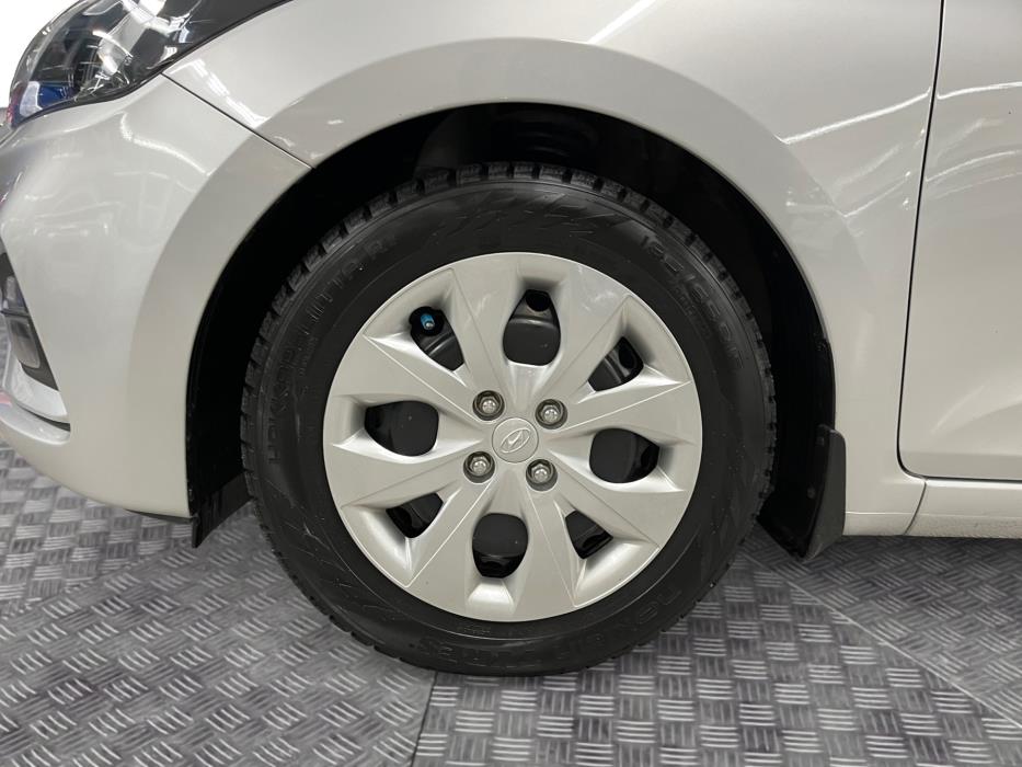 HYUNDAI i20 Hatchback 2020