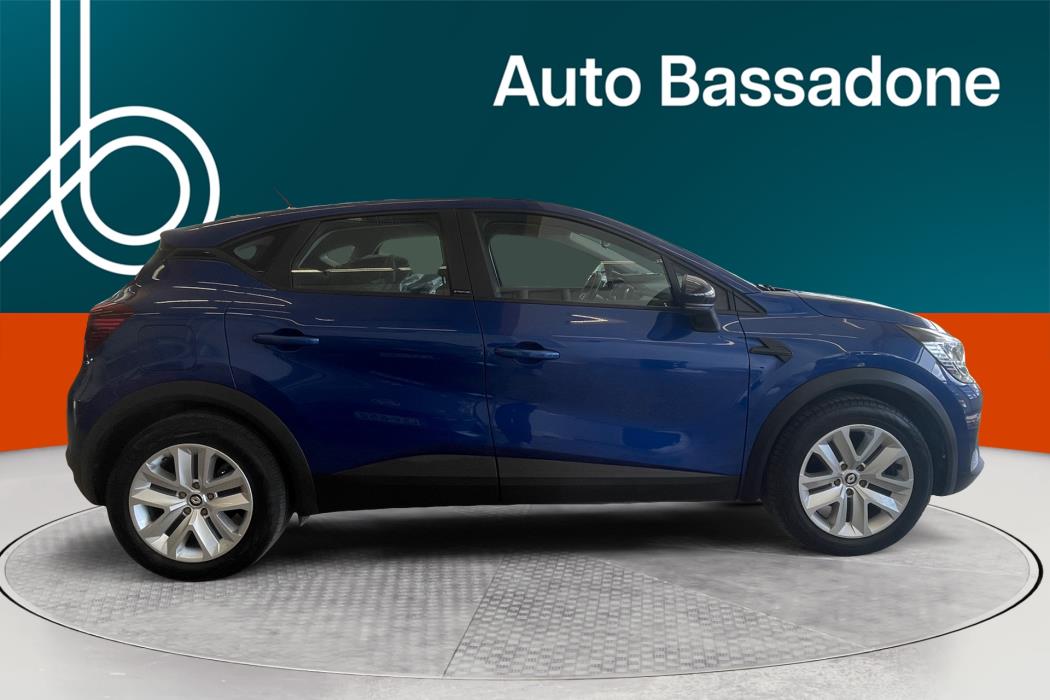 RENAULT Captur 2022