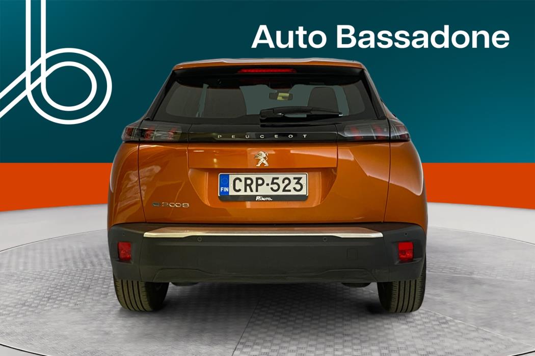 Peugeot e-2008 2023