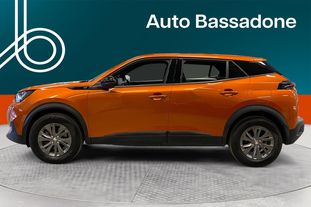PEUGEOT e-2008 2023