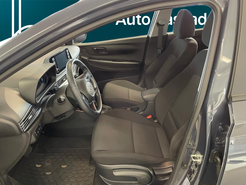 HYUNDAI i20 Hatchback 2023