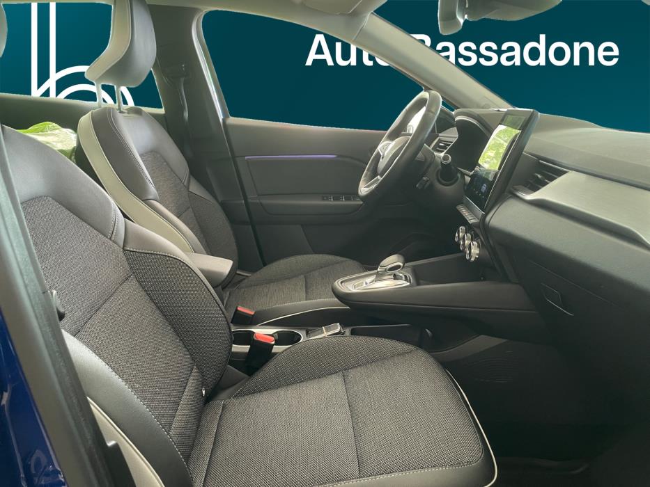 RENAULT Captur 2021