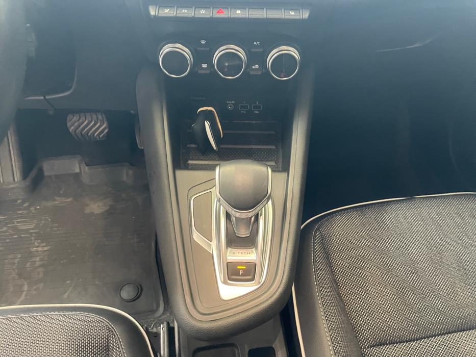 RENAULT Captur 2021