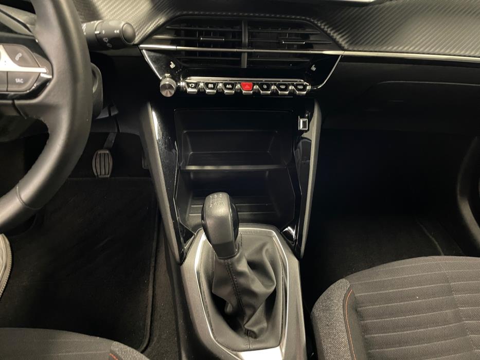 Peugeot 208 2022