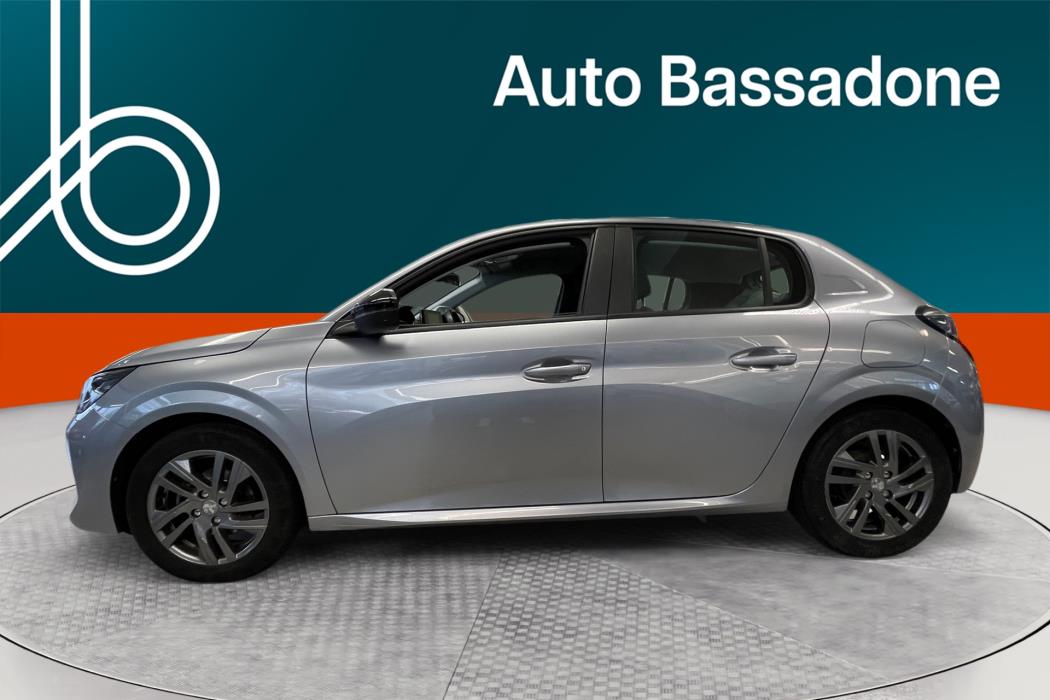 Peugeot 208 2022