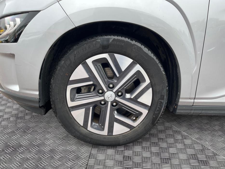 HYUNDAI KONA 2021