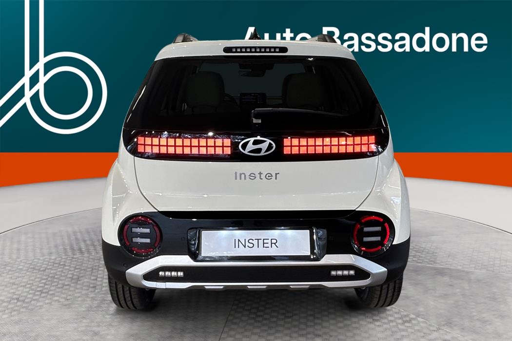 Hyundai INSTER 2026